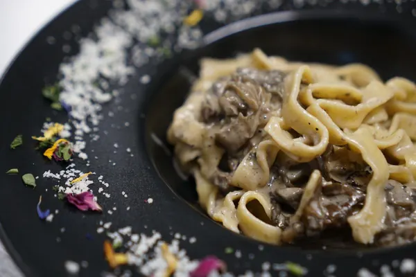Tagliatelle ai funghi – Locanda degli Scaligeri, Verona